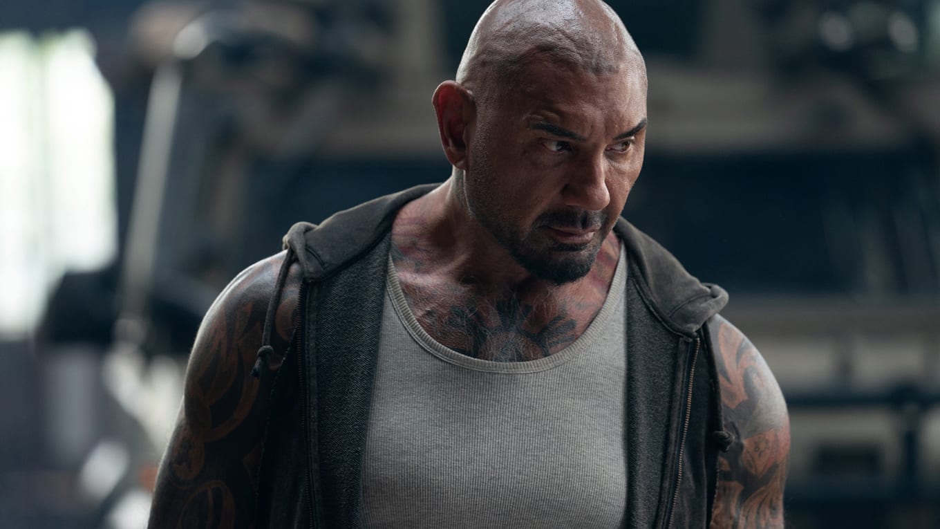 Bild von Dave Bautista als Jake in Afterburn