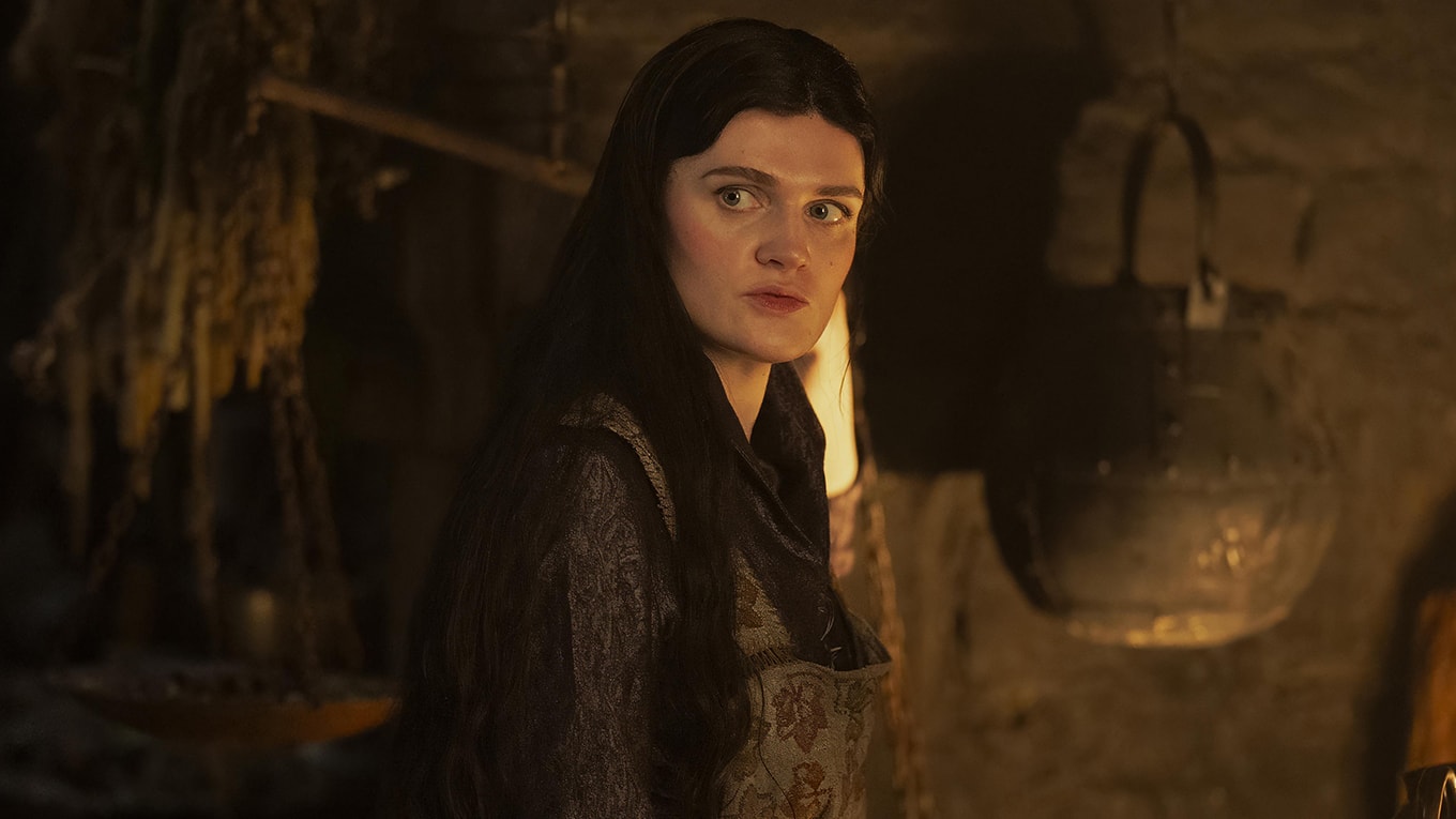 Gayle Rankin spielt die Rolle der Alys Rivers in "House of the Dragon"-Staffel 2
