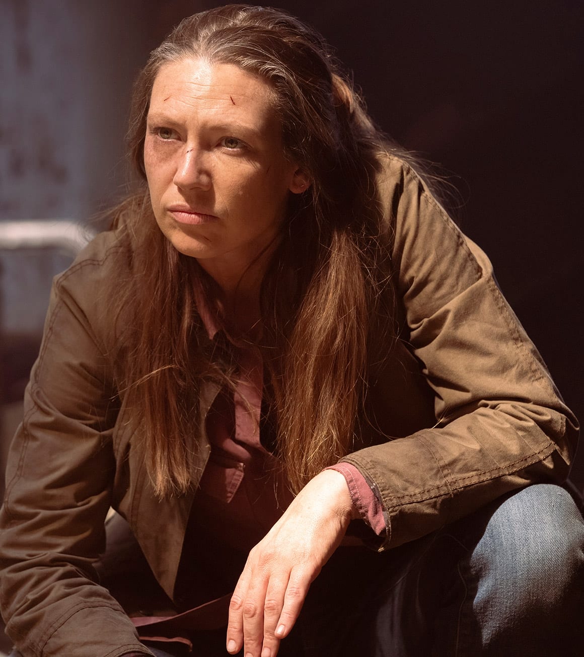 Anna Torv) als Tess in The Last of Us Staffel 1 Folge 2