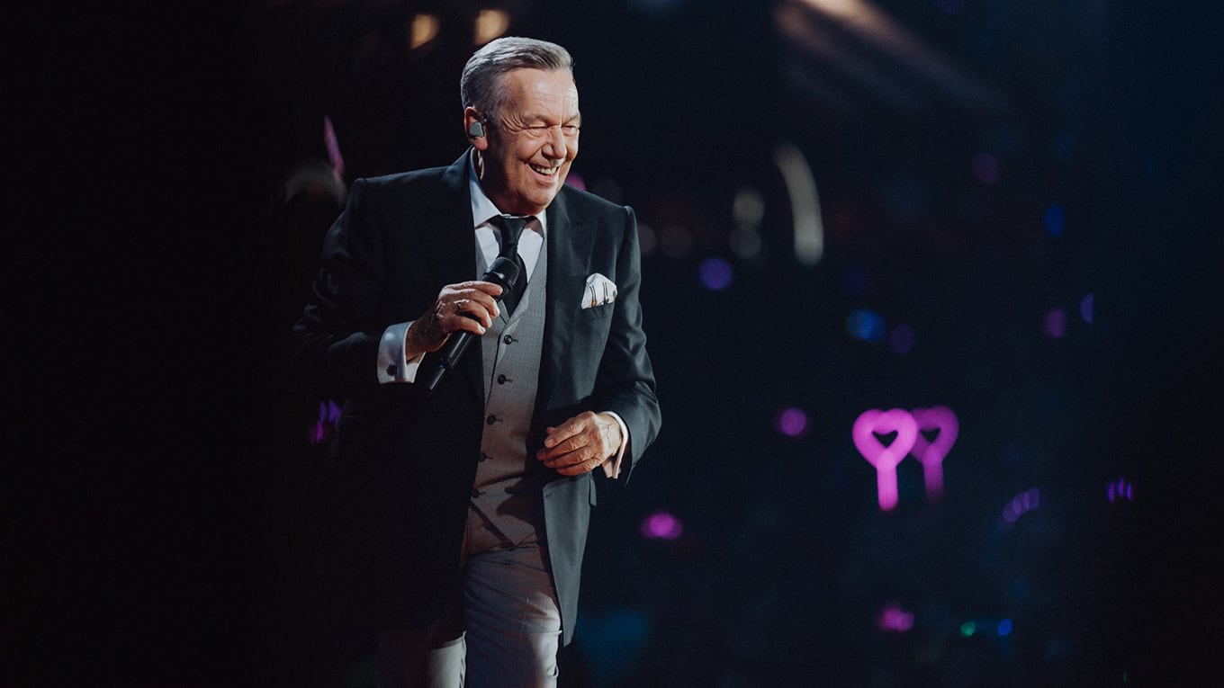 Foto von Sänger Roland Kaiser auf der Bühne