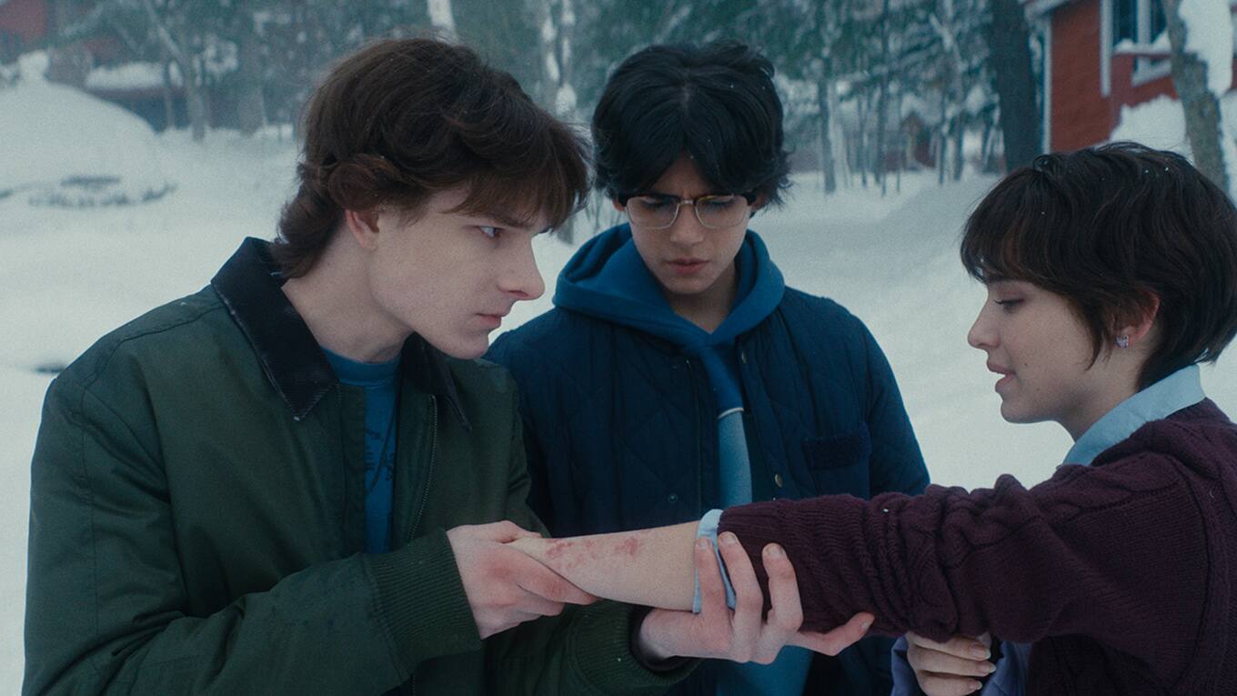 Szenenbild aus dem Film Black Phone 2 mit Mason Thames und Madeleine McGraw