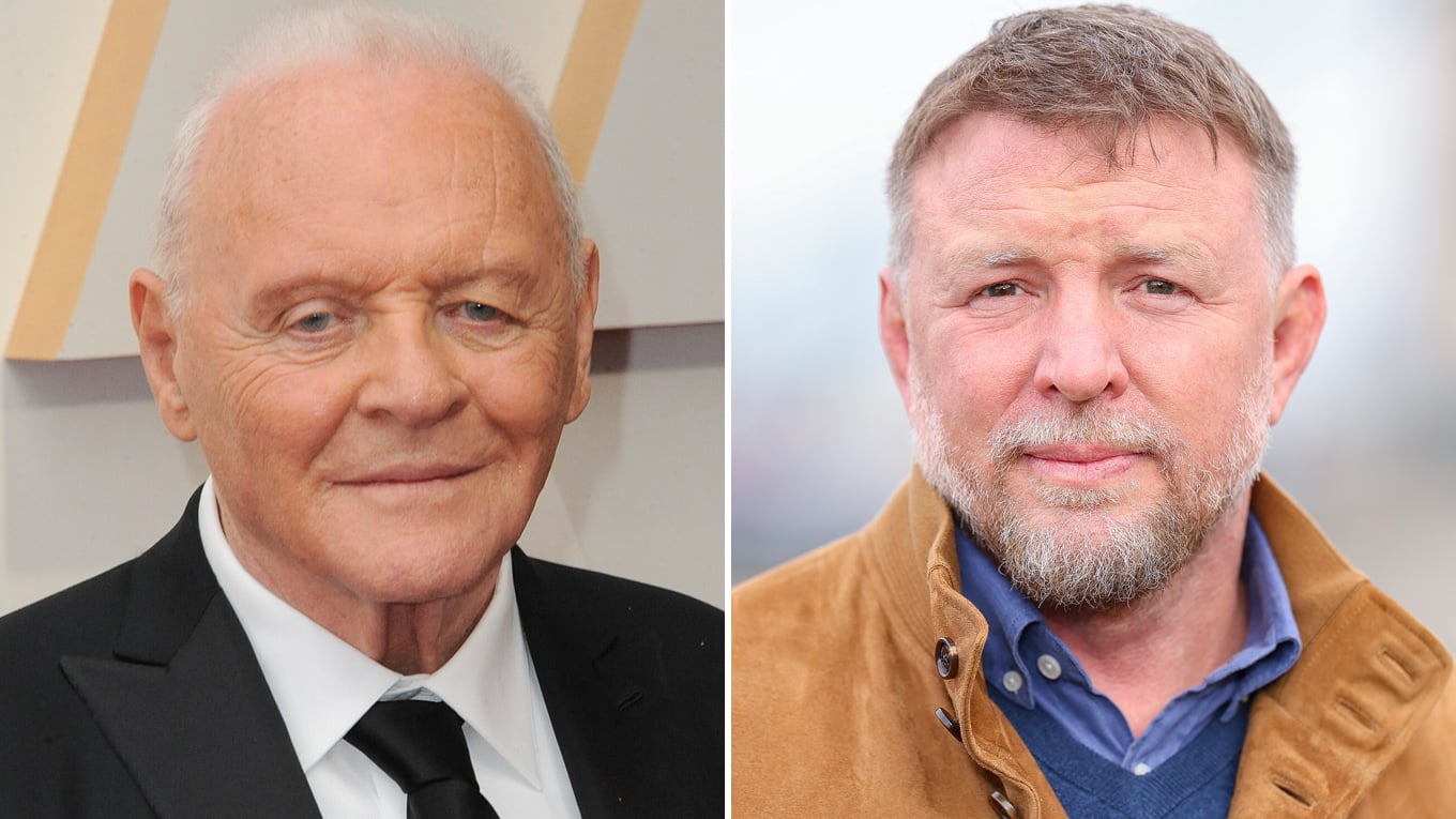Schauspieler Anthony Hopkins (links) und Regisseur Guy Ritchie (rechts)