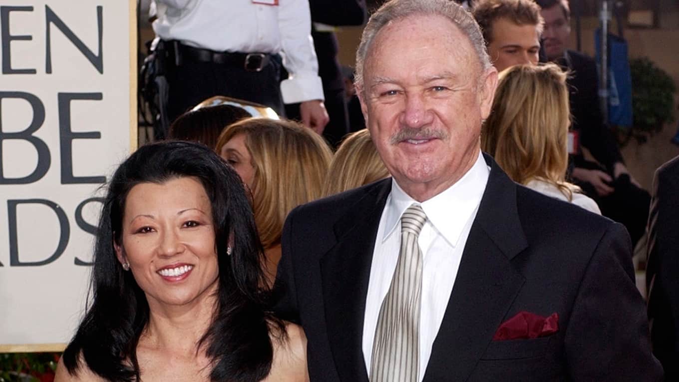 Gene Hackman und seine Ehefrau Betsy Arakawa bei der Verleihung der 60. Golden Globe Awards im Jahr 2003.