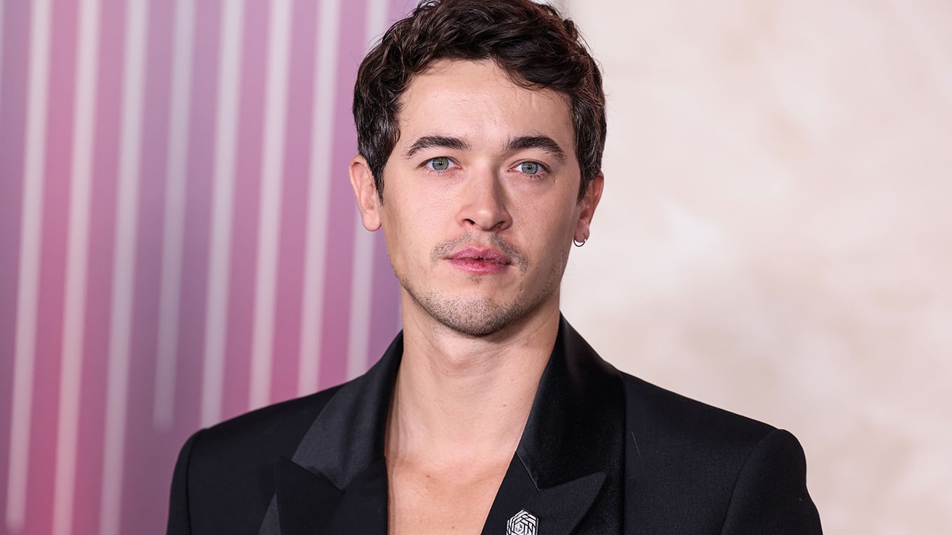 Portraitbild von Tom Blyth